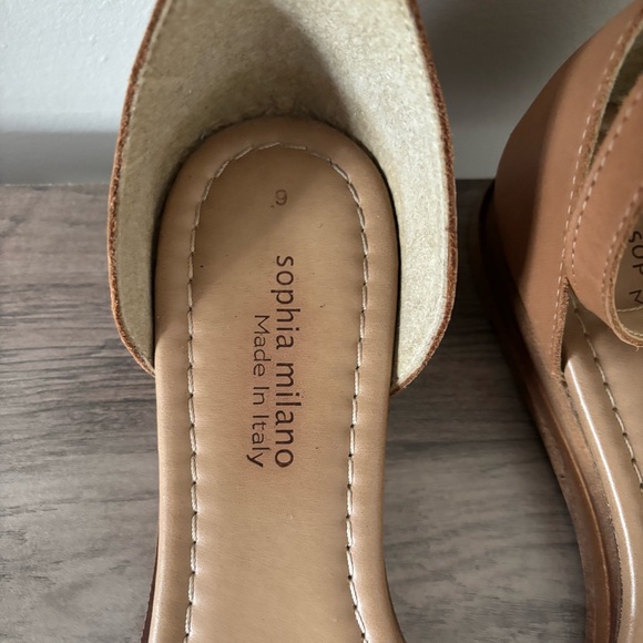 Elegant Floral Brown Sandals - Picture 7 of 12